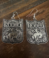Load image into Gallery viewer, Silvertone Rodeo Earrings

