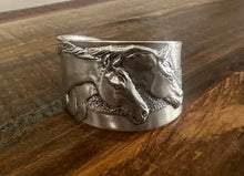 Load image into Gallery viewer, Double Horse Cuff
