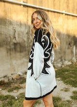 Load image into Gallery viewer, Saddle Swapping  Cardigan
