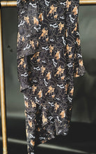Load image into Gallery viewer, Rodeo Rag Saddle Wild Rag
